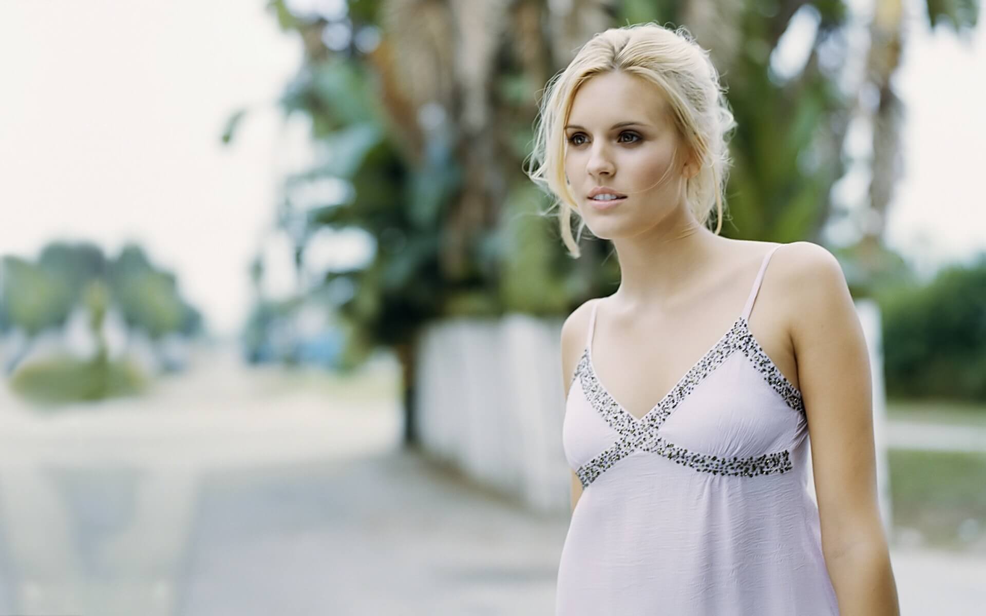 61 Hottest Maggie Grace Boobs Pictures Proves She Is A Queen Of Beauty And Love | Best Of Comic Books
