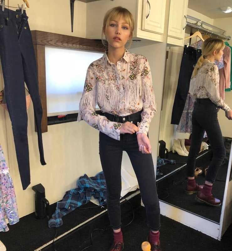 61 Sexy Grace VanderWaal Boobs Pictures That Will Fill Your Heart With Joy A Success | Best Of Comic Books
