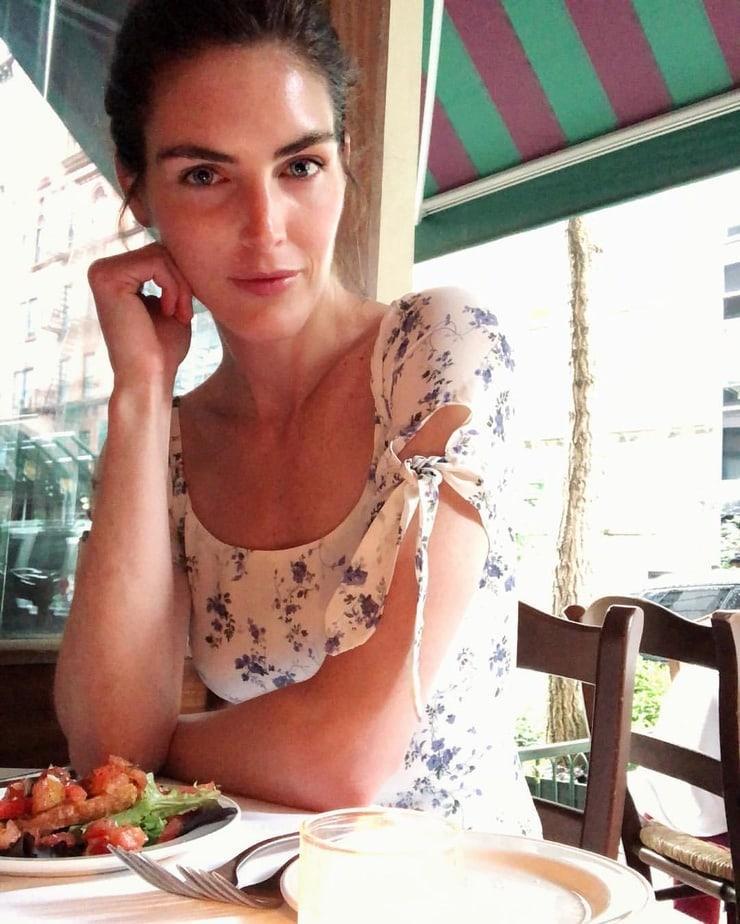 61 Sexy Hilary Rhoda Boobs Pictures Will Cause You To Ache For Her | Best Of Comic Books