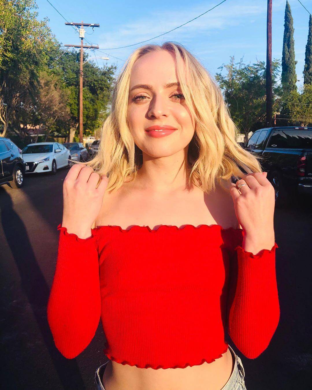 61 Sexy Madilyn Bailey Boobs Pictures Demonstrate That She Is A Gifted Individual | Best Of Comic Books