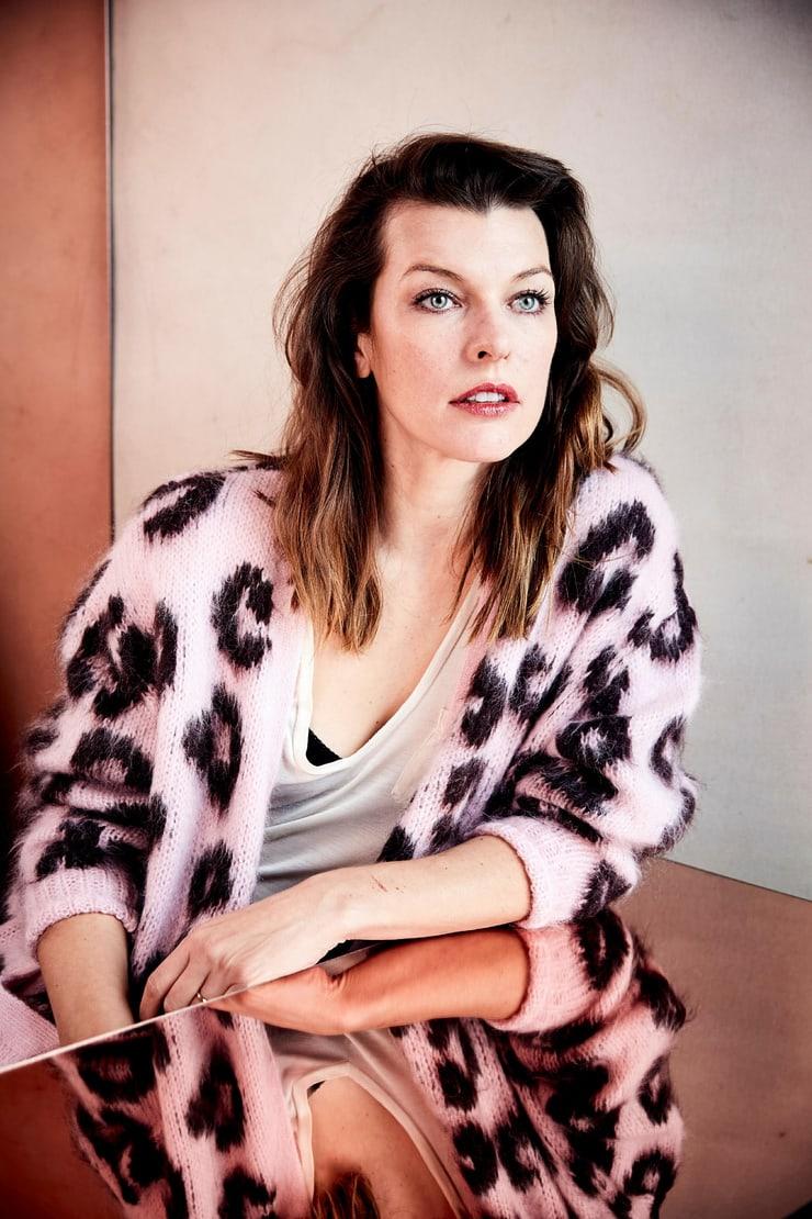 61 Sexy Mila Jovovich Boobs Pictures Are Simply Excessively Enigmatic | Best Of Comic Books