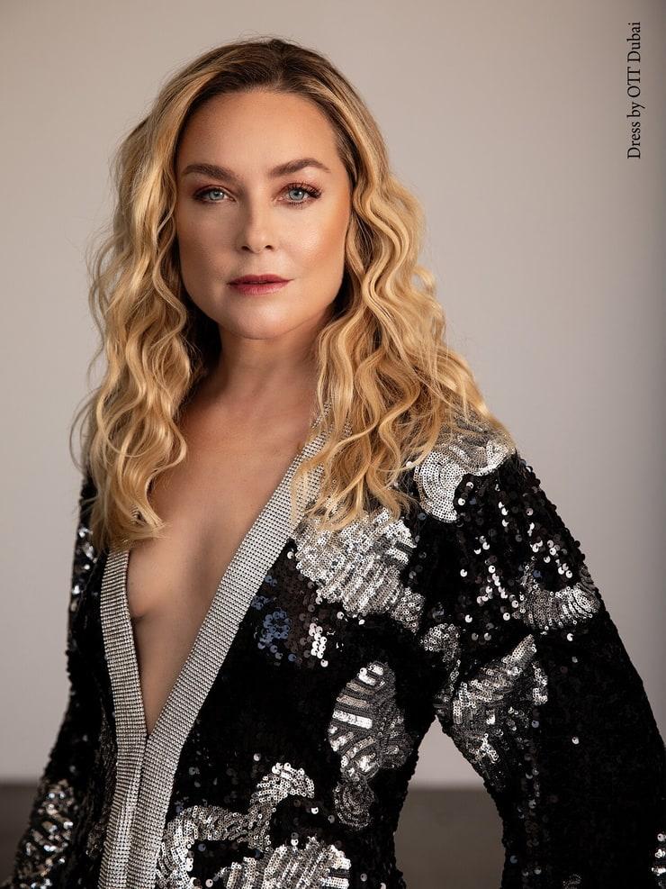 65+ Elisabeth Röhm Hot Pictures Will Drive You Nuts For Her – The Viraler