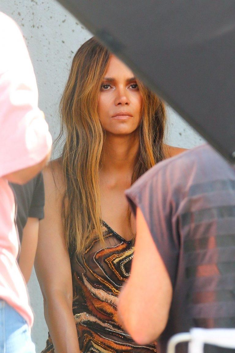 Halle Berry Looks Stunning In See-Through Mini Dress (11 Pics) | Best Of Comic Books