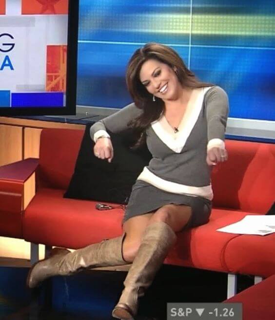 15 Sexy Erin Burnett Feet Pictures Are So Hot That You Will Burn | Best Of Comic Books