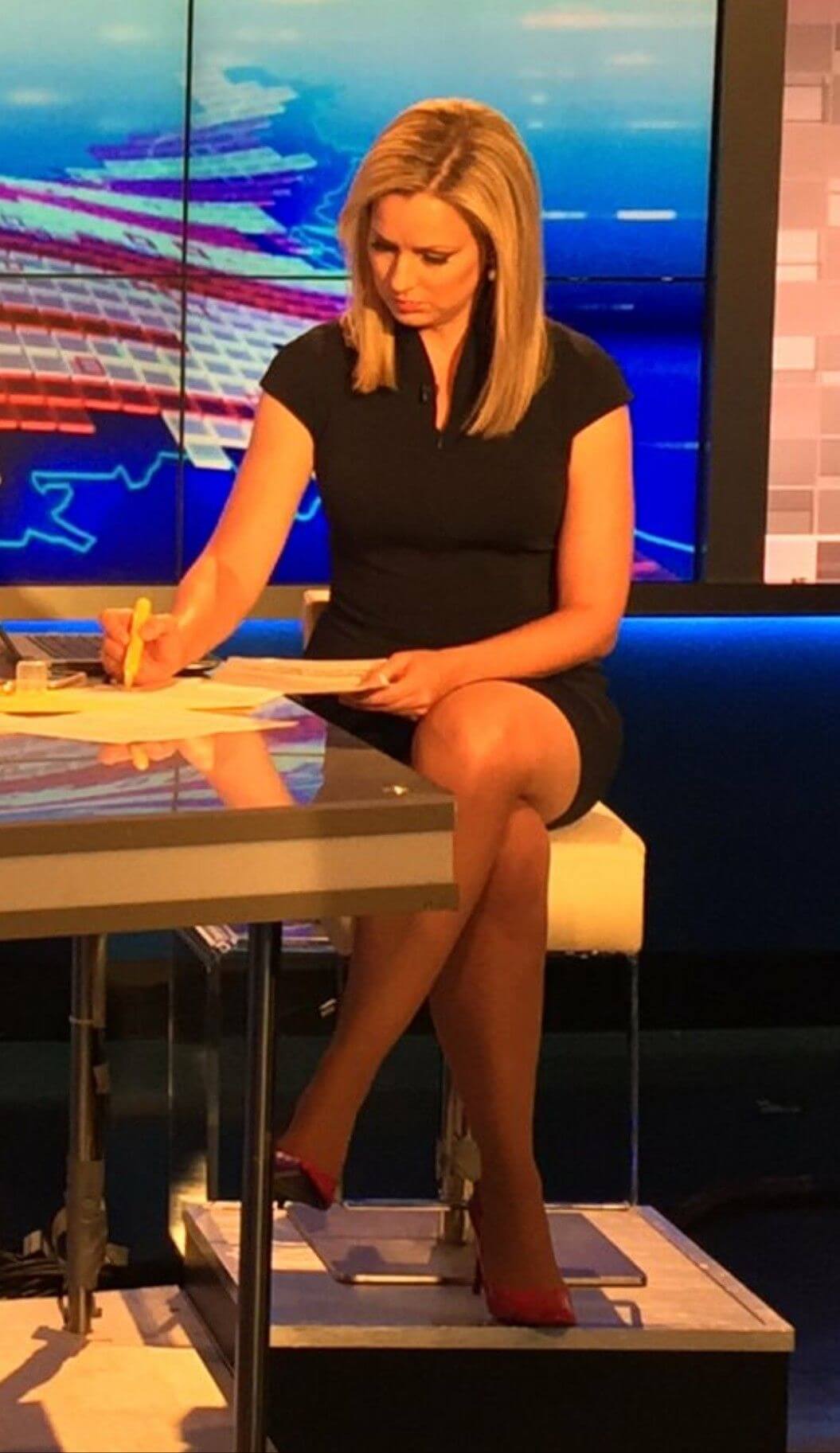 20 Sexy Sandra Smith Feet Pictures Are So Hot That You Will Burn | Best Of Comic Books
