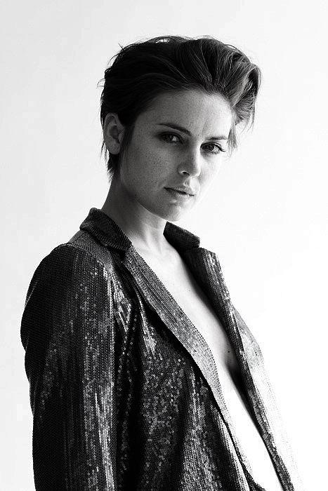 25 Hot Pictures Of Jessica Stroup – Joy Meachum In Iron Fist TV Show | Best Of Comic Books