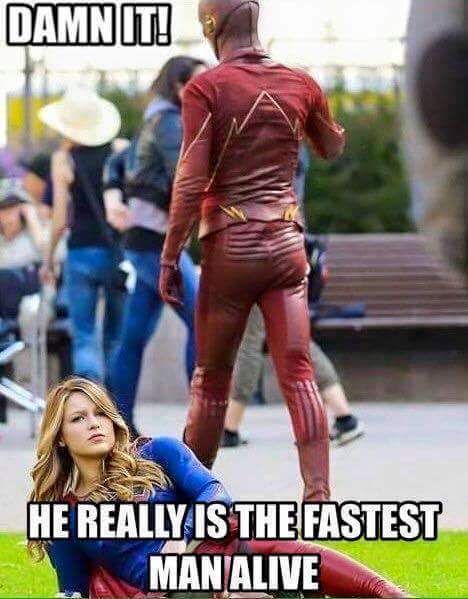 27 Flash Vs Supergirl Memes That Are Just Too Funny