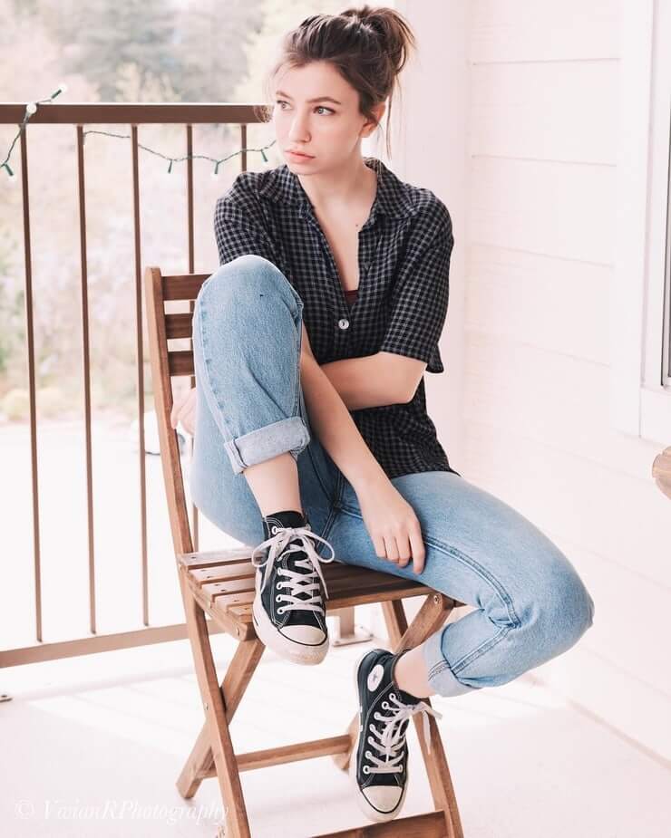 30 Sexy Katelyn Nacon Feet Pictures Will Make You Drool Forever | Best Of Comic Books