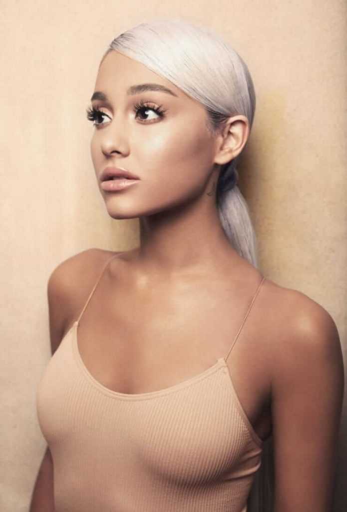 31 Nude Pictures Of Ariana Grande Which Will Leave You Amazed And Bewildered | Best Of Comic Books
