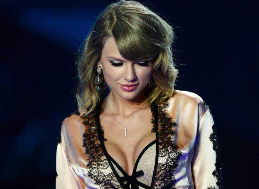 31 Nude Pictures Of Taylor Swift Are Genuinely Spellbinding And Awesome | Best Of Comic Books