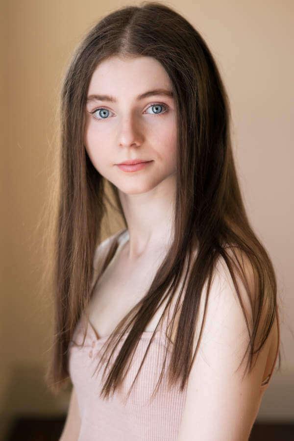 34 Thomasin Mckenzie Nude Pictures Are A Genuine Masterpiece The Viraler