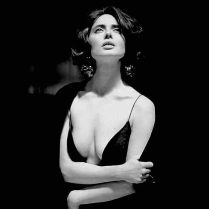 35 Isabella Rossellini Nude Pictures Which Are Impressively Intriguing | Best Of Comic Books