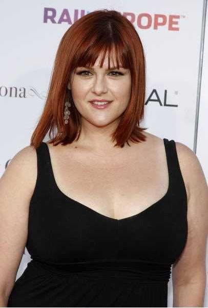 35 Sara Rue Nude Pictures Can Leave You Flabbergasted | Best Of Comic Books