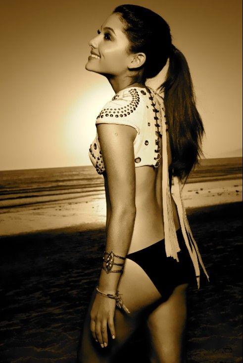 37 Hottest Ariana Grande Bikini Pictures Will You Drool For Her | Best Of Comic Books