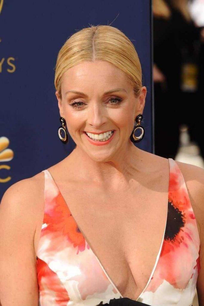 37 Jane Krakowski Nude Pictures Which Make Her A Work Of Art | Best Of Comic Books