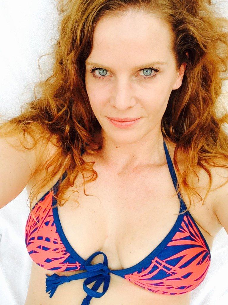 38 Hot Pictures Of Rebecca Mader Are Just Too Goddamn Sexy – The Viraler