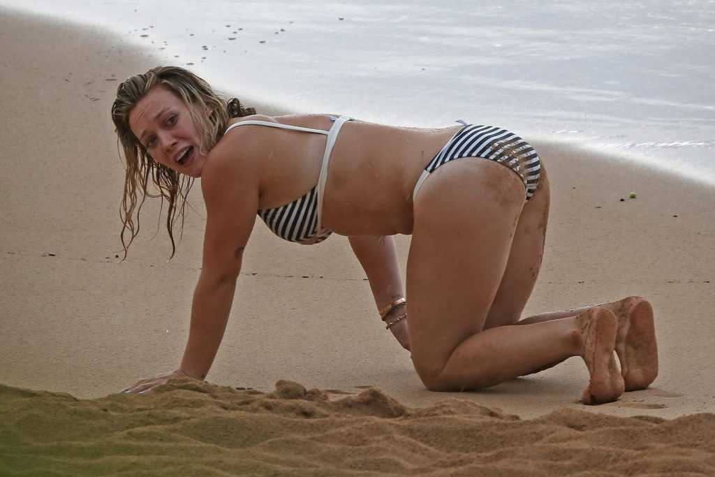 38 Nude Pictures Of Hilary Duff Are An Appeal For Her Fans | Best Of Comic Books