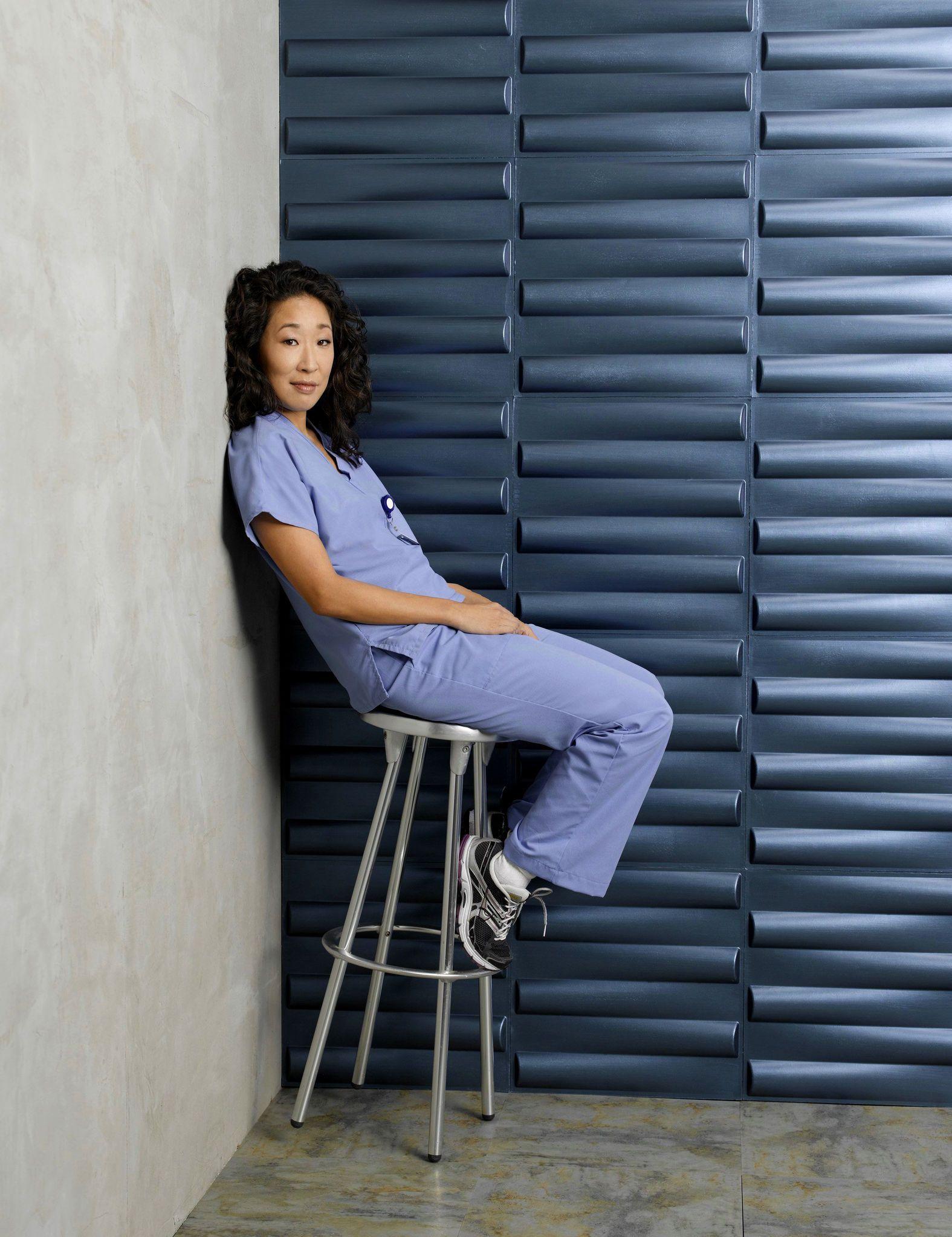 39 Hot Pictures Of Sandra Oh From Grey’s Anatomy Will Bring Back A Lot of Good Memories | Best Of Comic Books