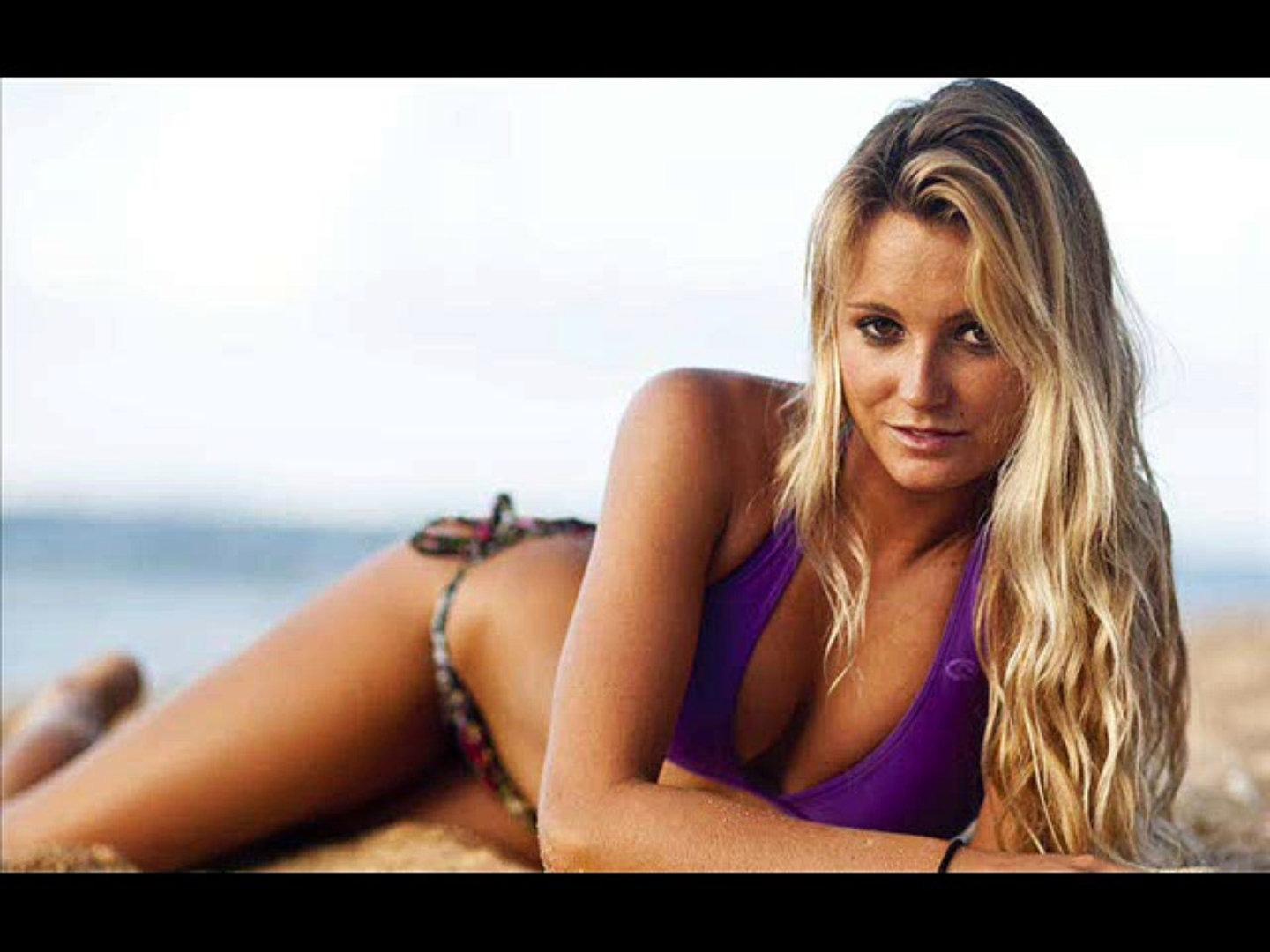 39 Hottest Alana Blanchard Pictures That Are Heaven On Earth | Best Of Comic Books