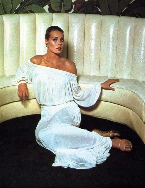 40 Hot Pictures Of Margaux Hemingway Which Will Make Your Mouth Water | Best Of Comic Books