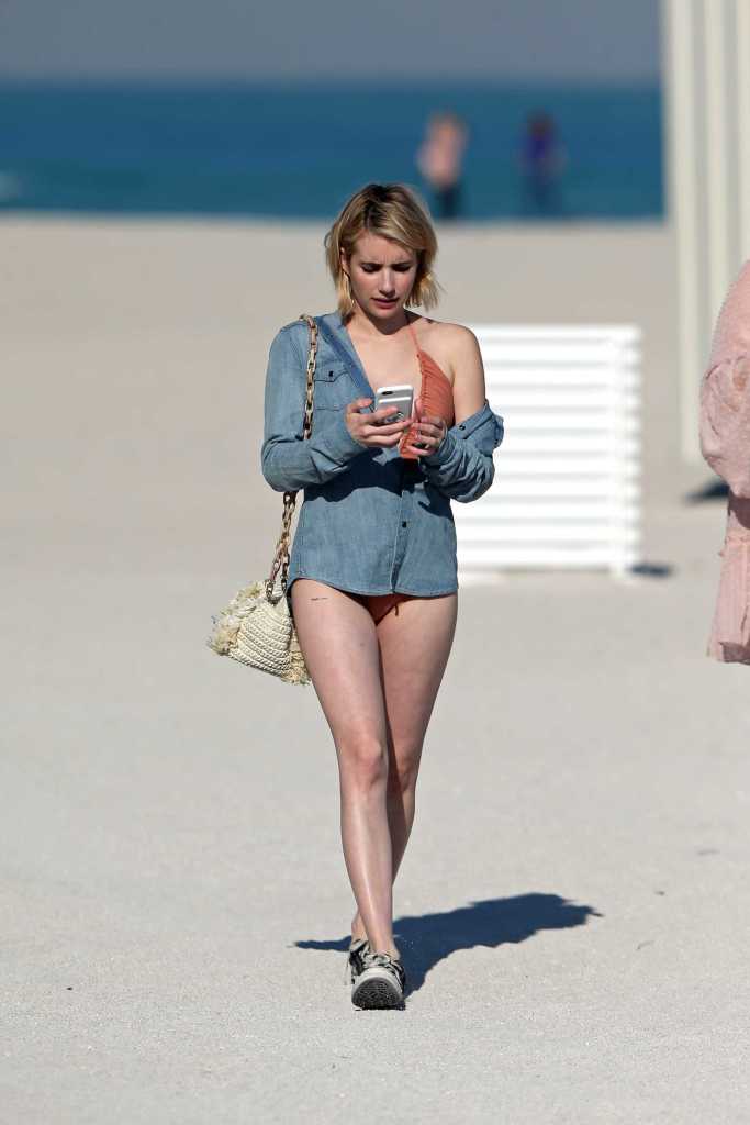 40 Hottest Emma Roberts Bikini Pictures Reveal Her Sexy Side | Best Of Comic Books