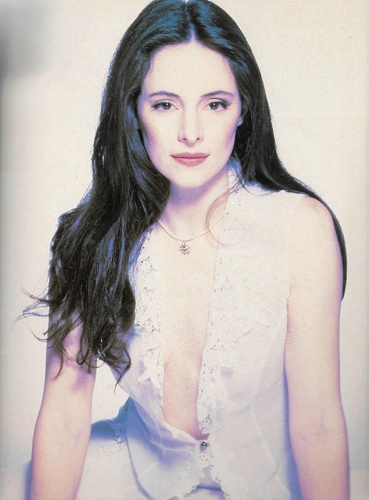 40 Madeleine Stowe Nude Pictures Display Her As A Skilled Performer | Best Of Comic Books