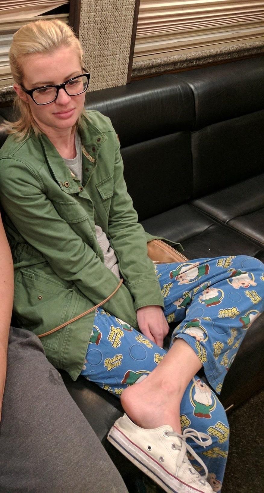 41 Sexy Elyse Willems Feet Pictures Will Make You Drool Forever | Best Of Comic Books