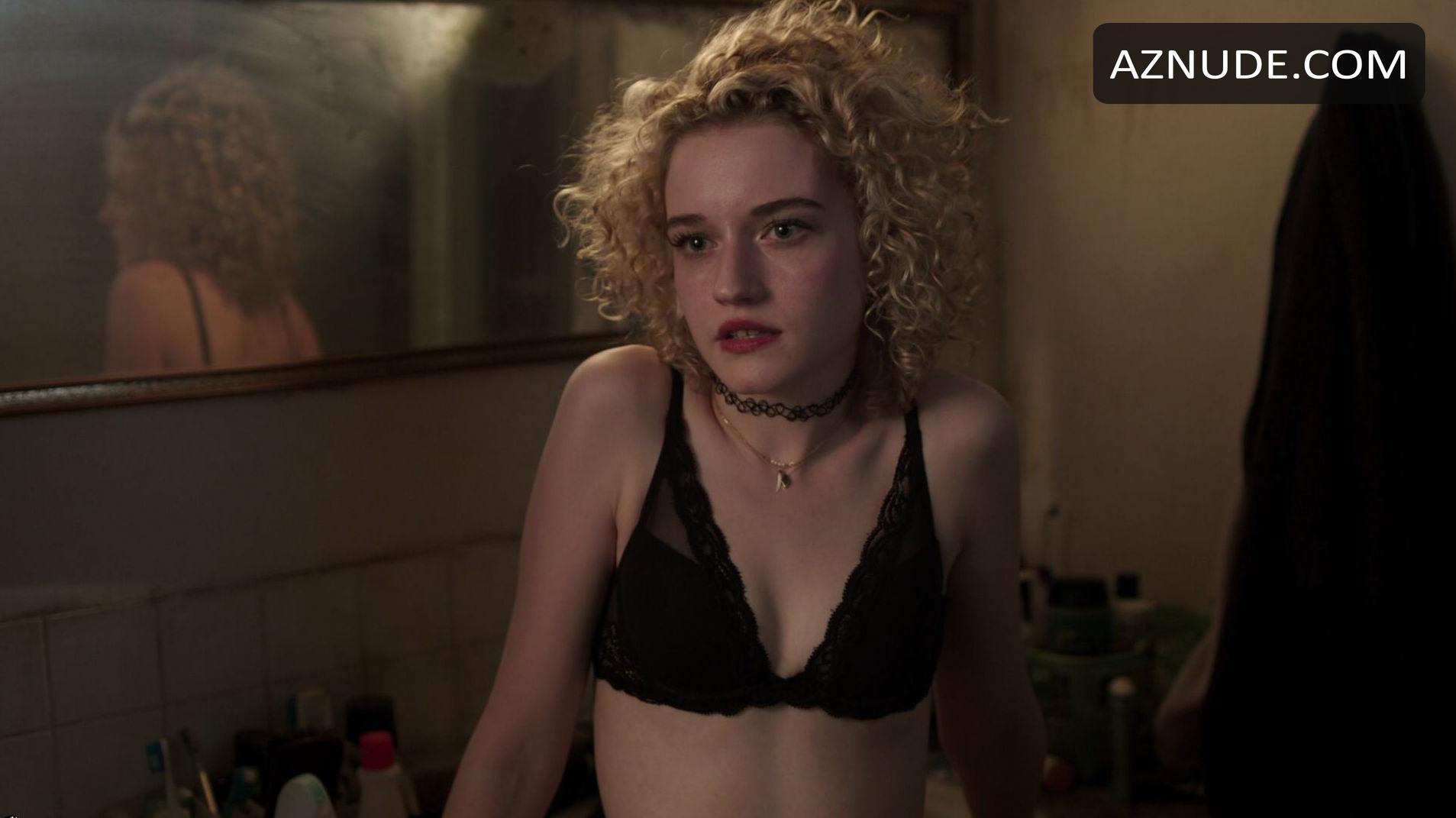 44 Hot And Sexy Pictures Of Julia Garner Are Like Heaven On Earth | Best Of Comic Books