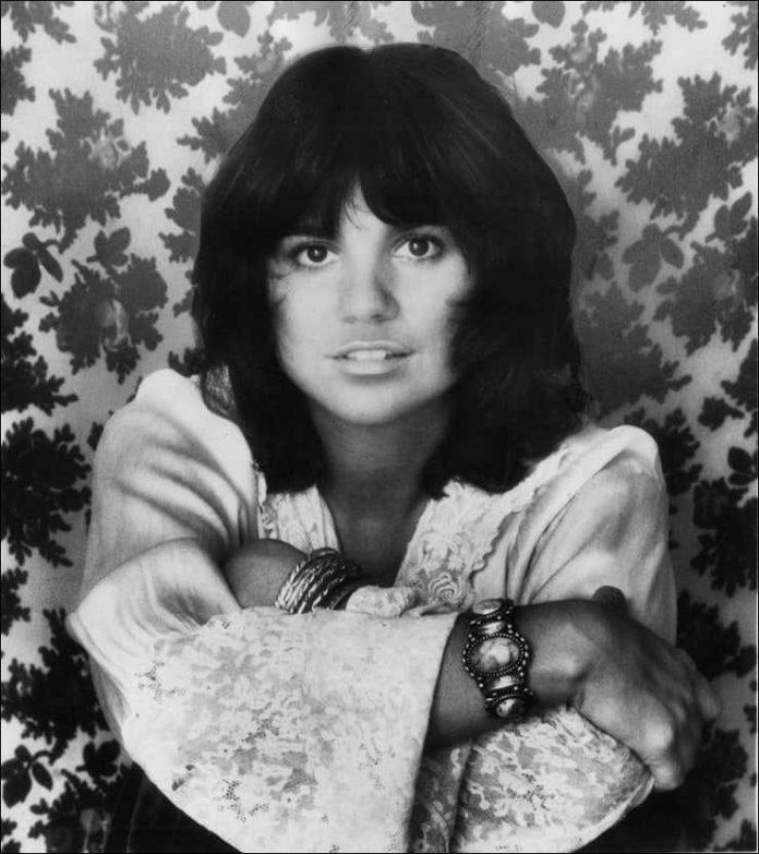 44 Linda Ronstadt Nude Pictures Uncover Her Grandiose And Appealing