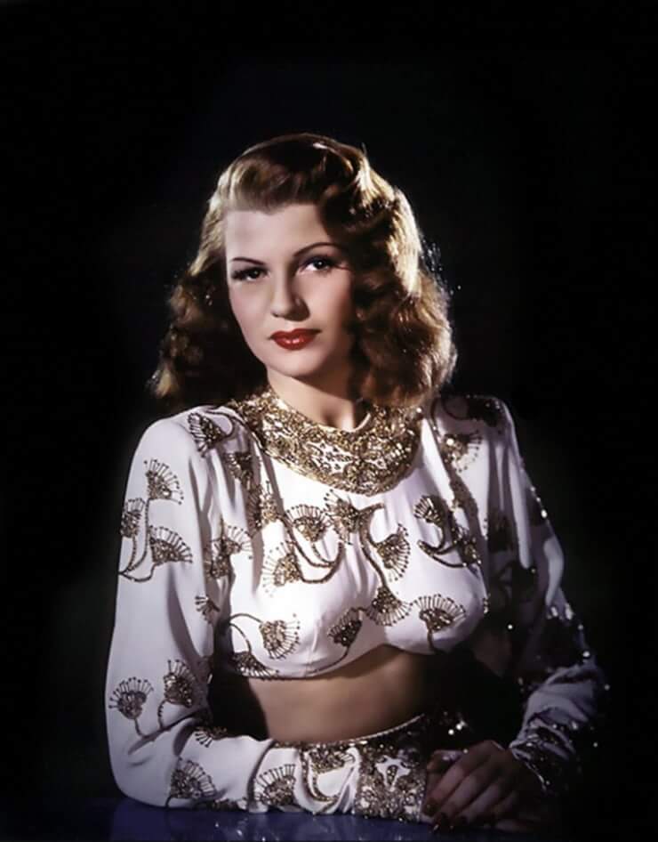 Nude Pictures Of Rita Hayworth Are Truly Astonishing The Viraler
