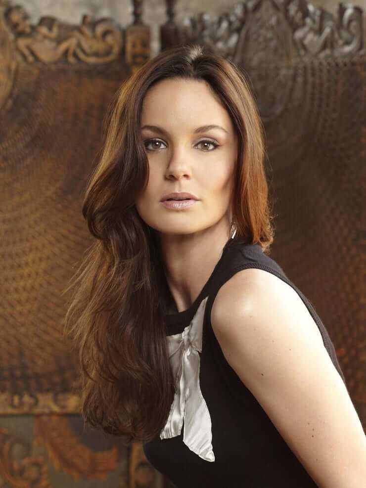 44 Nude Pictures Of Sarah Wayne Callies Showcase Her As A Capable Entertainer | Best Of Comic Books
