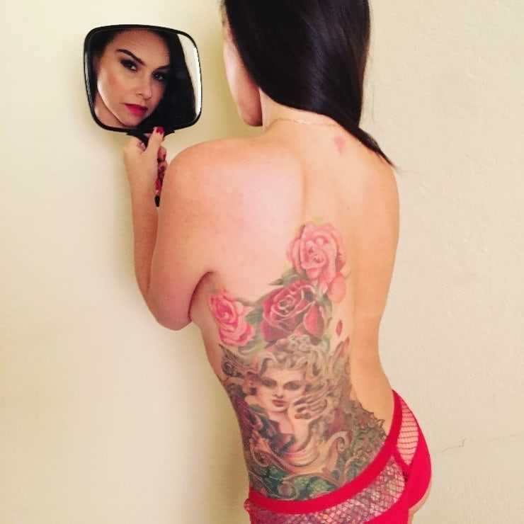 45 Nude Pictures Of Danielle Harris Are An Appeal For Her Fans | Best Of Comic Books