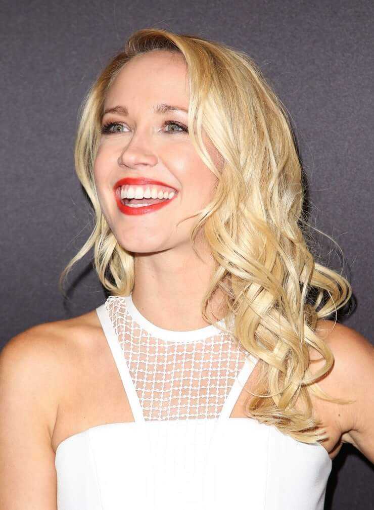 46 Nude Pictures Of Anna Camp Are Simply Excessively Damn Hot | Best Of Comic Books