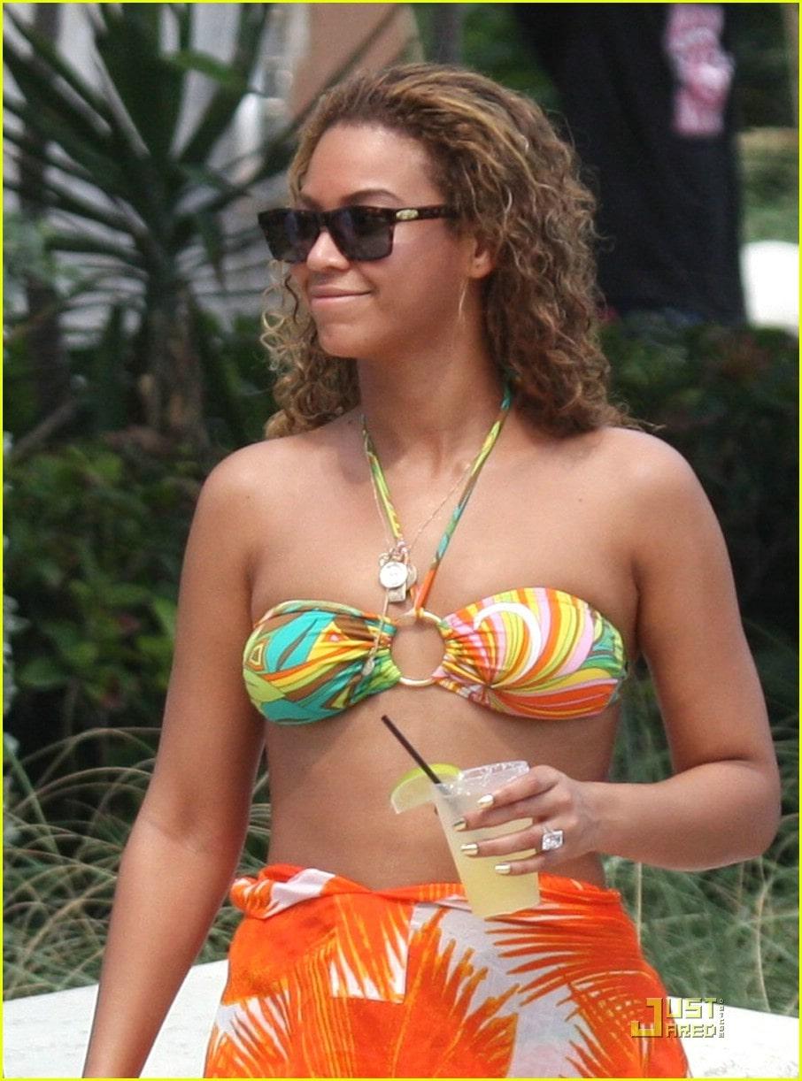 47 Hottest Beyonce Bikini Pictures Are Sexy As Hell | Best Of Comic Books