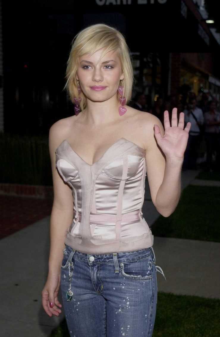 47 Nude Pictures Of Elisha Cuthbert That Are Essentially Perfect | Best Of Comic Books