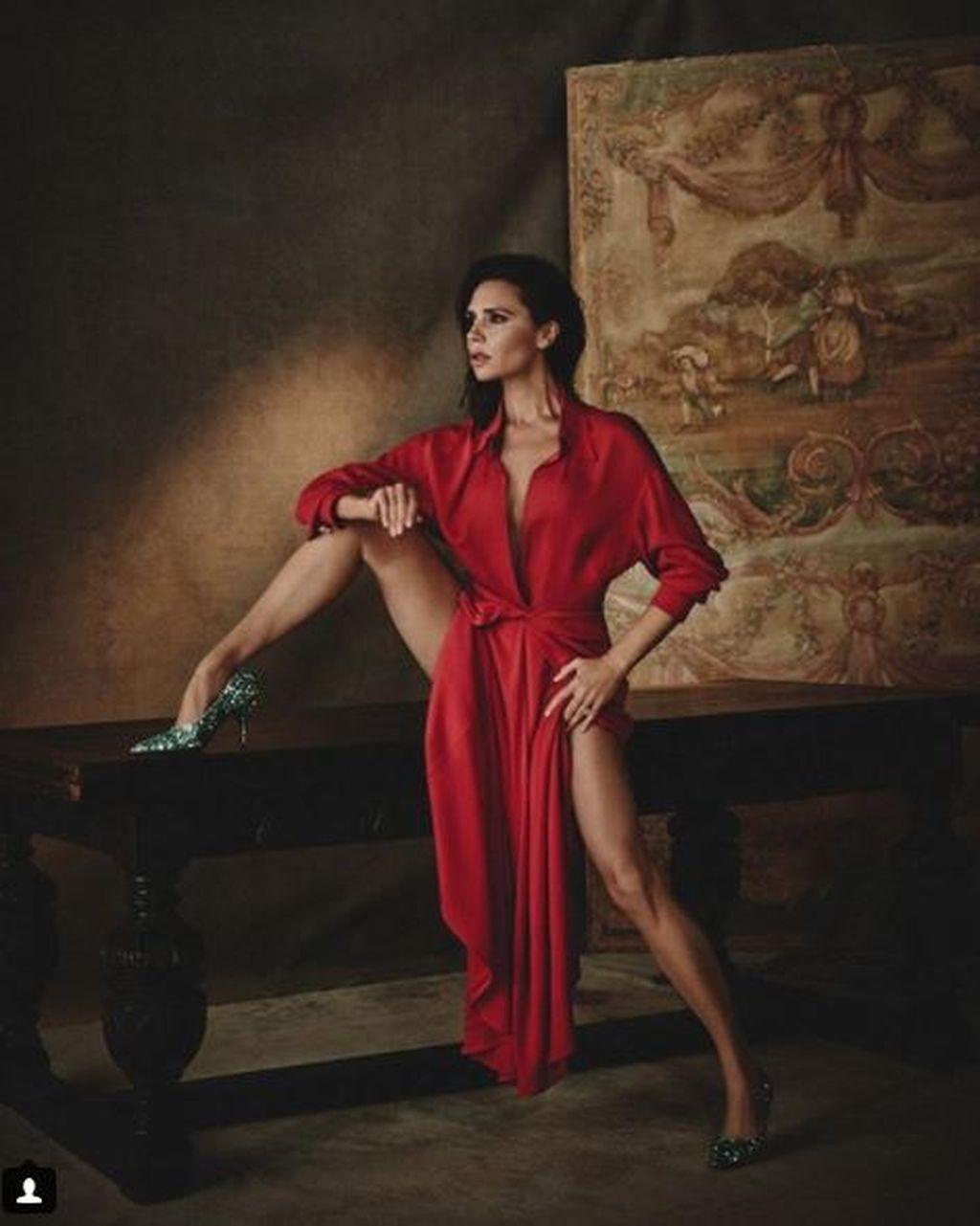 48 Hot And Sexy Pictures Of Victoria Beckham Would Make You Drool For Her | Best Of Comic Books