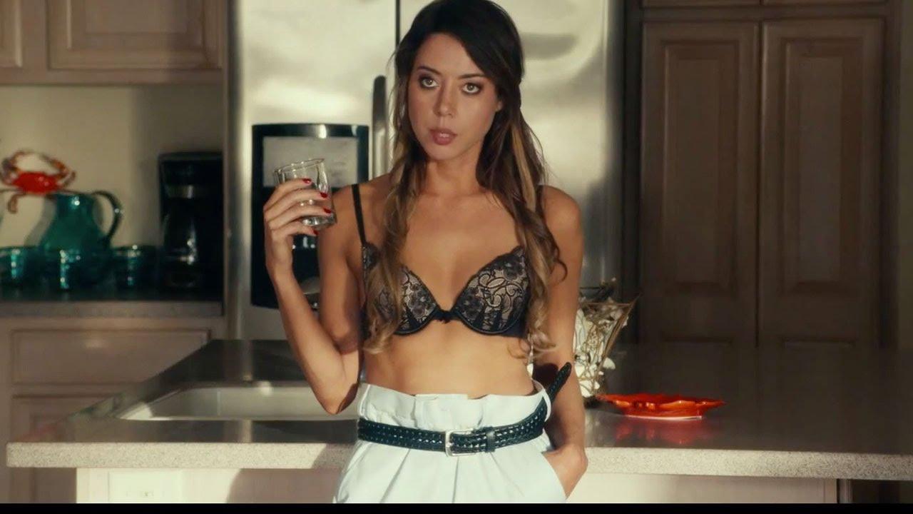 48 Hot Pictures of Aubrey Plaza which Will Get You Addicted To Her Sexy Body | Best Of Comic Books