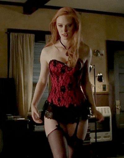48 Hottest Deborah Ann Woll Bikini Pictures Are Just Too Damn Delicious | Best Of Comic Books