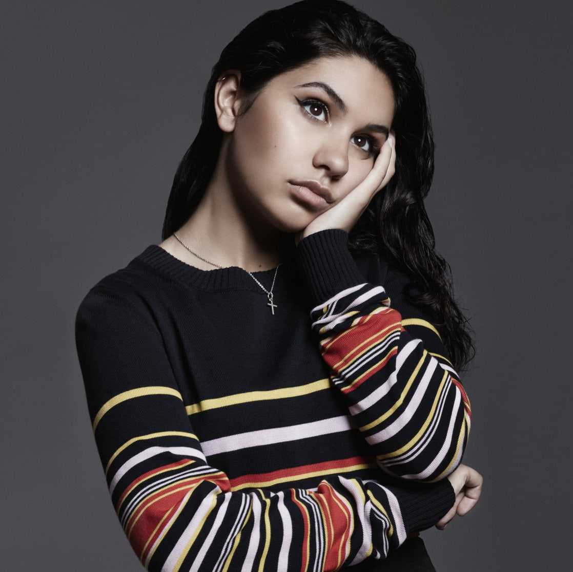 49 Alessia Cara Hot Pictures Are Too Delicious For All Her Fans | Best Of Comic Books