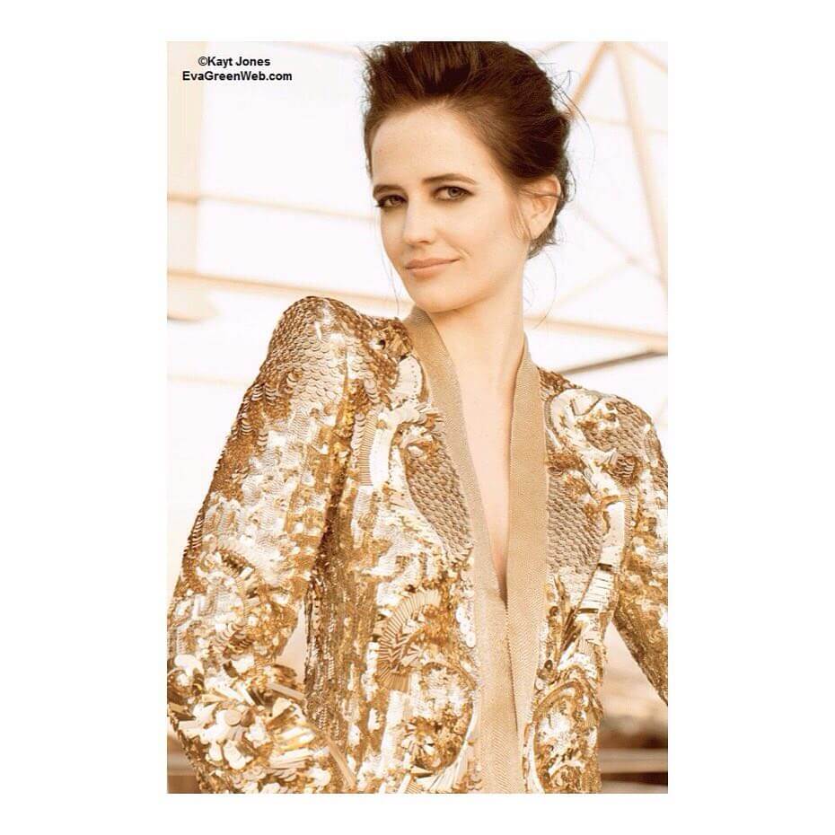 49 Bikini Pictures Of Eva Green Which Are Going To Make You Want Her Badly | Best Of Comic Books