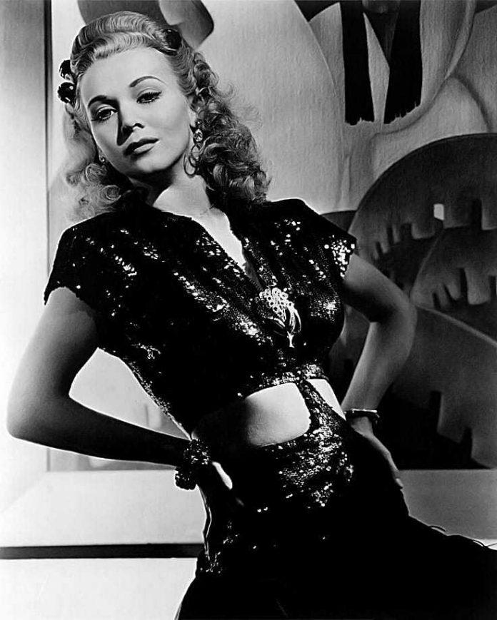 Carole Landis Nude Pictures Are Sure To Keep You At The Edge Of Your Seat