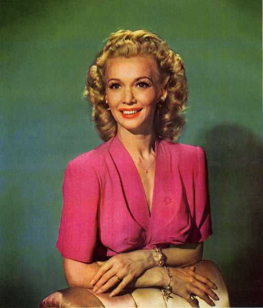 Carole Landis Nude Pictures Are Sure To Keep You At The Edge Of Your Seat The Viraler