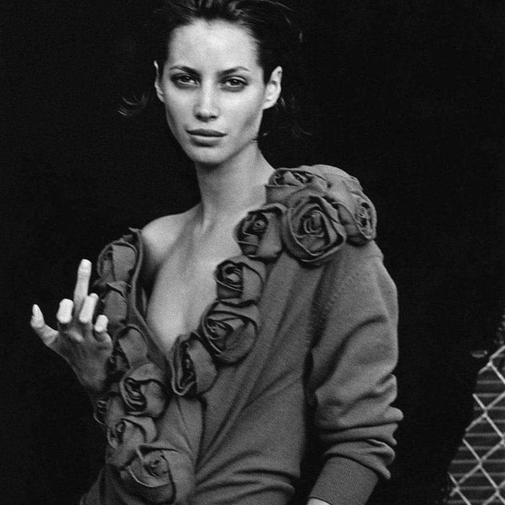 Christy Turlington Nude Pictures Show Off Her Dashing Diva Like Looks