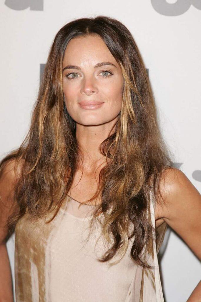 Gabrielle Anwar Nude Pictures That Are Erotically Stimulating