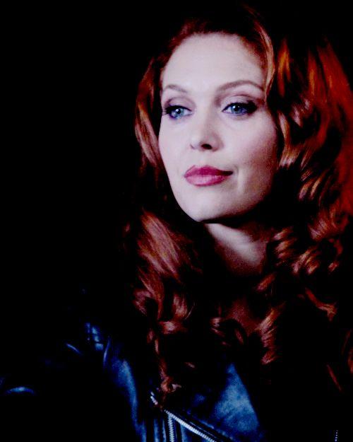 49 Hot Pictures Of Alaina Huffman Which Will Make You Feel The Heat | Best Of Comic Books