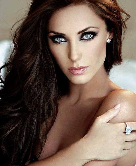 49 Hot Pictures Of Anahi Which Are Absolutely Mouth-Watering | Best Of Comic Books