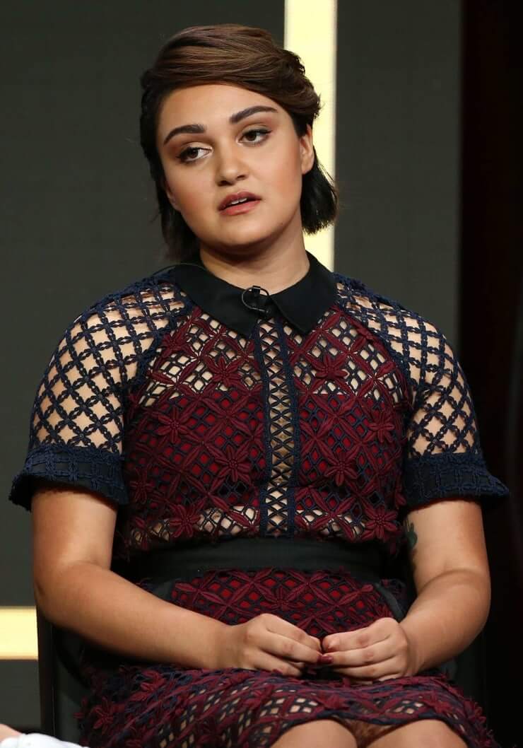 49 Hot Pictures Of Ariela Barer That Are Sure To Make You Her Biggest Fan | Best Of Comic Books