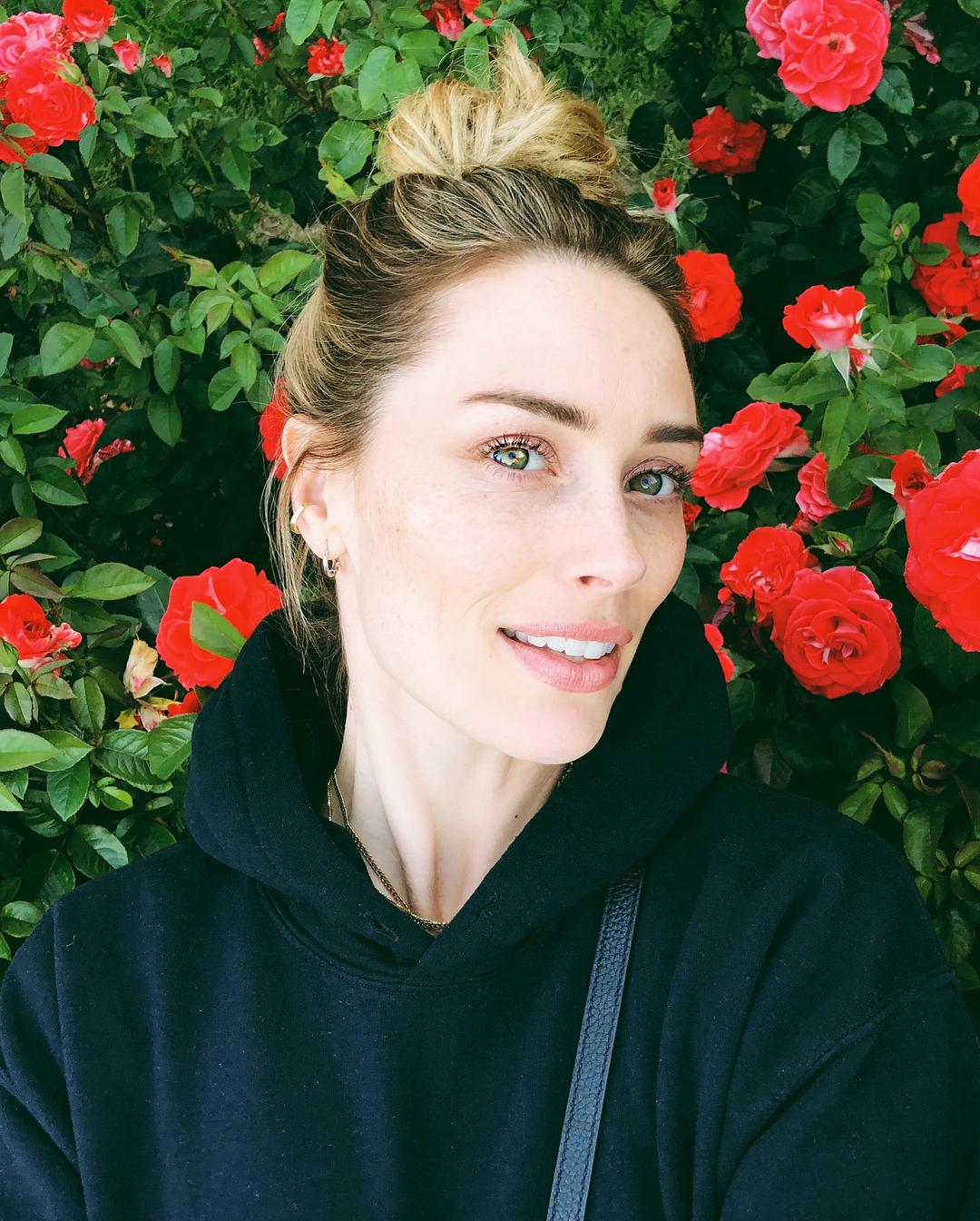 49 Hot Pictures Of Arielle Vandenberg Are Heaven On Earth | Best Of Comic Books