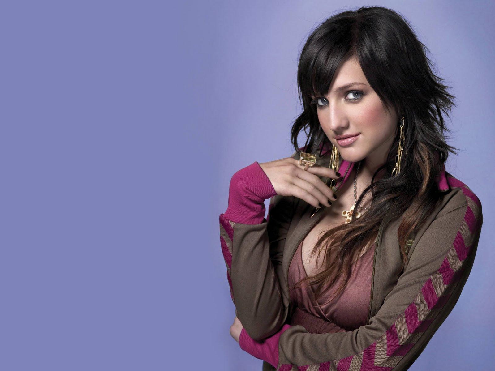 49 Hot Pictures Of Ashlee Simpson Which Will Rock Your World | Best Of Comic Books