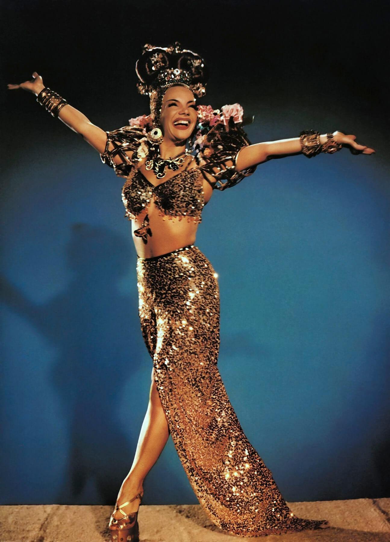 49 Hot Pictures Of Carmen Miranda That Will Make Your Heart Thump For Her | Best Of Comic Books